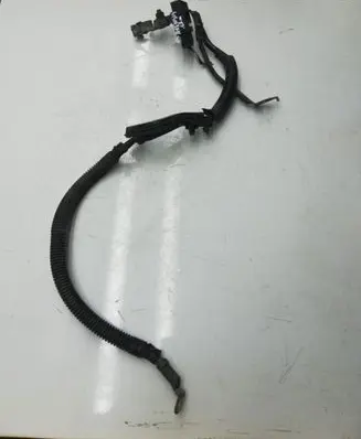 Toyota Avensis T270 Positive cable (battery)