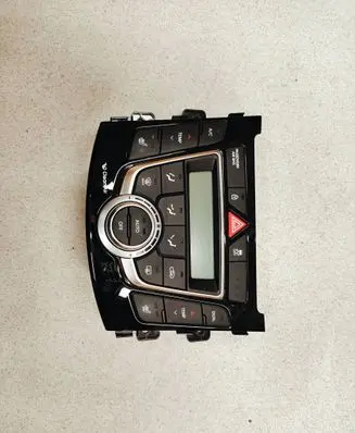 Hyundai i30 Climate control unit 97250A5XXX 97250A6XXX 97250A6511