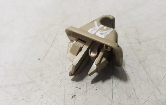 Volvo S60 Sun visor clip/hook/bracket 