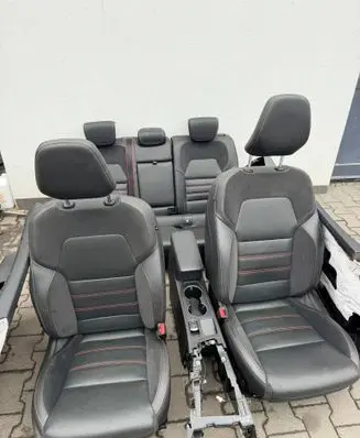 Renault Arkana Seat and door cards trim set 