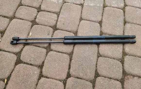 Opel Mokka B Tailgate/trunk strut/damper 9834877880
