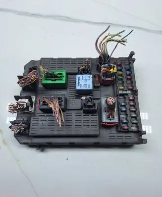 Peugeot 807 Comfort/convenience module 9649477480