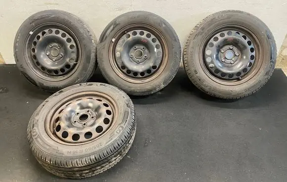 Volkswagen Touran III R16 steel rim 5QA601027B