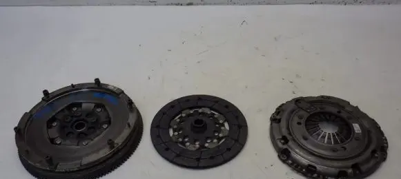 Opel Vivaro Clutch set kit