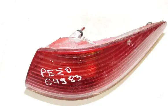 Peugeot 607 Rear/tail lights