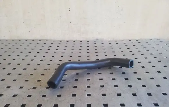 Volvo XC90 Breather/breather pipe/hose 31460891