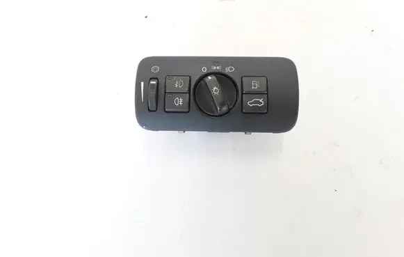 Volvo XC60 Light switch