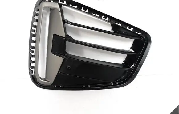 BMW 4 G22 G23 G24 G26 Front bumper lower grill 51118077065