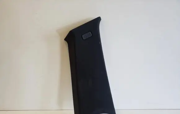 BMW X3 E83 (C) pillar trim 5143333048903