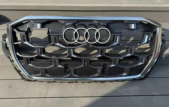 Audi Q7 4M Front bumper upper radiator grill 4M0853651BD 4M0853651BM 4M0853651N