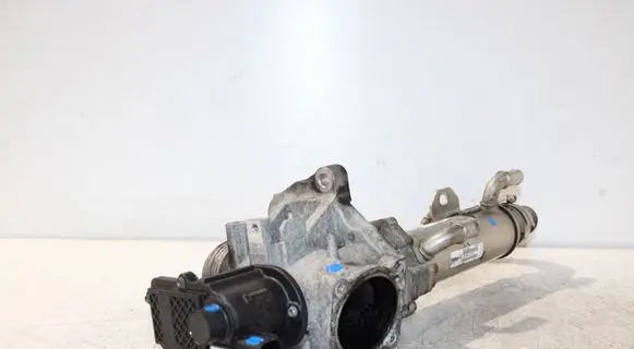 Volvo XC60 EGR valve cooler 880766L 500863040 31219874