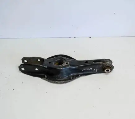 BMW 4 F32 F33 Rear upper control arm/wishbone 6867540