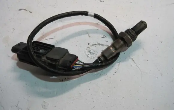 BMW 2 Active Tourer U06 Lambda probe sensor MD25J299AA