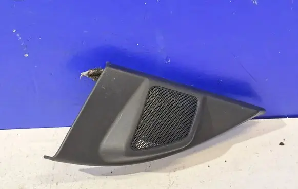 Volvo XC90 Front door speaker 8666662