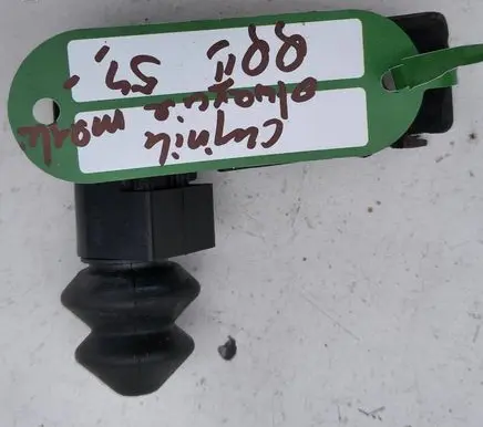 Nissan Qashqai Bonnet alarm switch sensor 