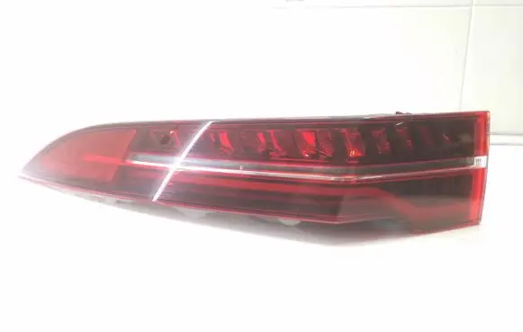 Jaguar I-Pace Rear/tail lights J9D313405CC