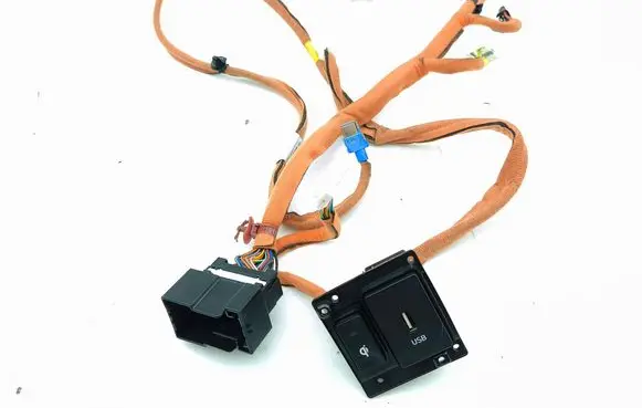 Hyundai Kona I USB socket connector 96122K4000 08EVPE2109131329