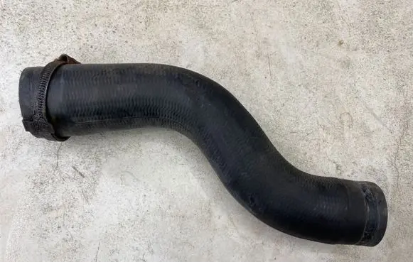 Ford C-MAX II Intercooler hose/pipe