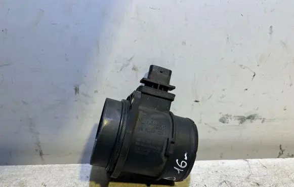 KIA Ceed Mass air flow meter 9021050002 318652680 281642A500