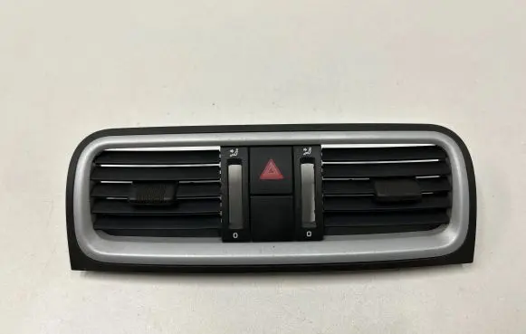 Skoda Roomster (5J) Dash center air vent grill 5J0820951S0