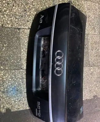 Audi A6 S6 C6 4F Tailgate/trunk/boot lid