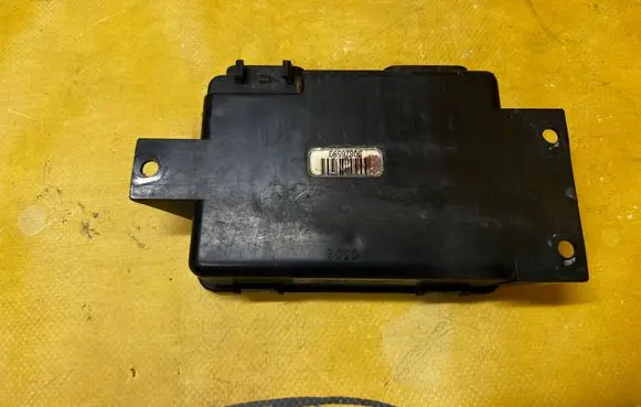 Chevrolet Corvette C5 Throttle body valve 25311783C 90876590