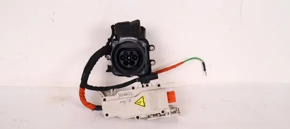 Volvo XC90 Electric car charge socket 31438085