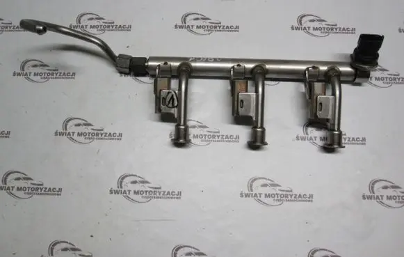 Ford Focus Fuel main line pipe 386GB