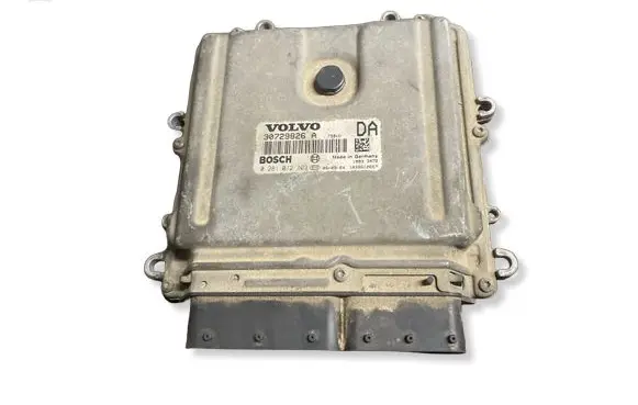 Volvo XC70 Engine control unit/module 0281012103