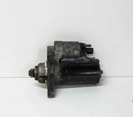 Volkswagen Touran I Starter motor 02Z911023N