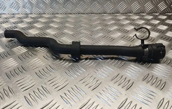 BMW 5 E60 E61 Engine coolant pipe/hose 6912735