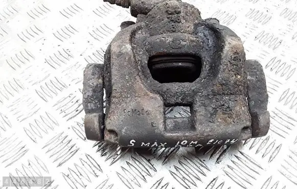 Ford S-MAX Front brake caliper