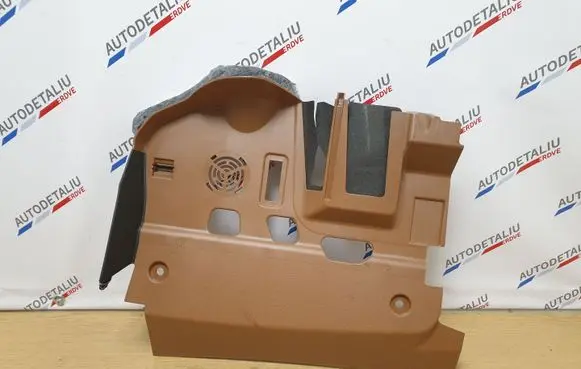 Dashboard lower bottom trim panel