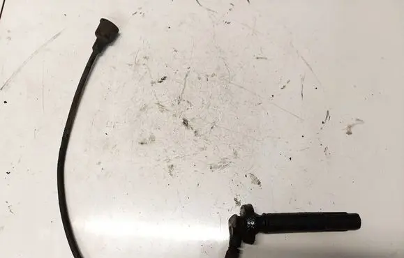 Subaru Legacy Ignition plug leads 