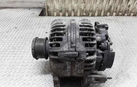 Audi A2 Generator/alternator 045903023A