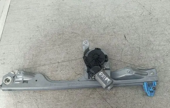 Renault Modus Front door window regulator with motor 118242ARM