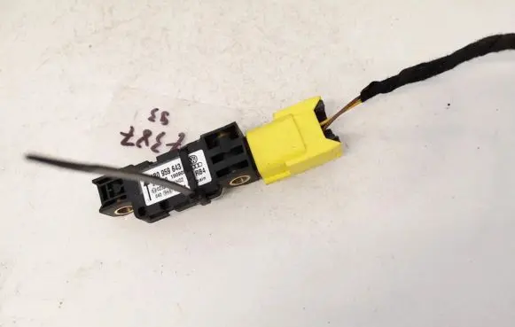 Porsche Cayenne (9PA) Airbag deployment crash/impact sensor 4b0959643e