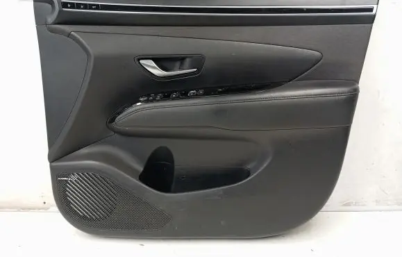 Hyundai Tucson IV NX4 Front door card panel trim 82386N7010