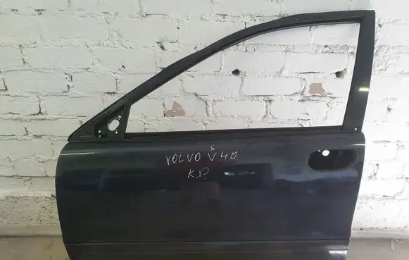 Volvo S40, V40 Front door