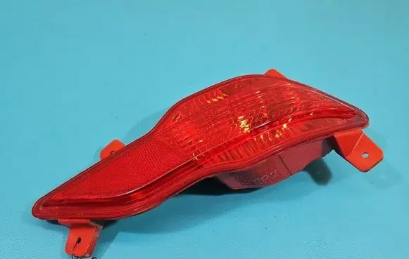 Rear tail light reflector