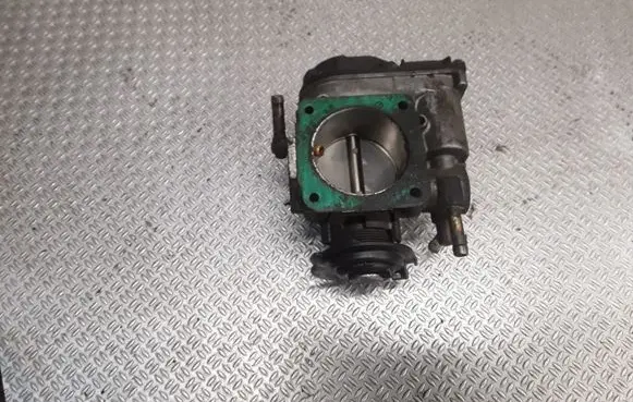 Volkswagen New Beetle Throttle valve 06A133064H