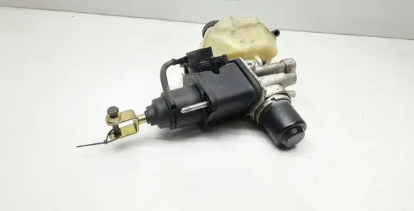 Mercedes-Benz E W211 Master brake cylinder A2114300302 0204251302 0204221045