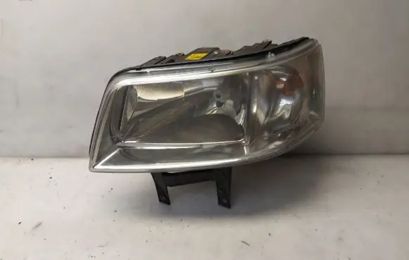 Volkswagen Transporter - Caravelle T5 Headlight/headlamp