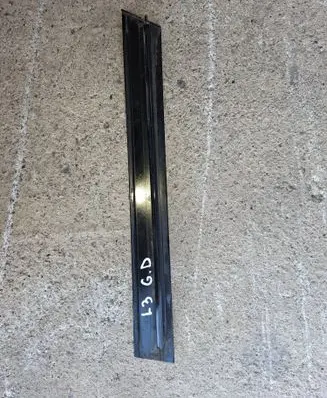 Renault Laguna III Rear door glass trim molding 822340011R