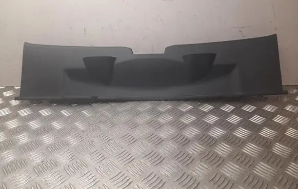 Toyota Yaris XP210 Tailgate/boot lid lock trim 64716K0020