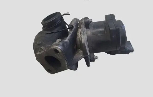 Peugeot 308 EGR valve 96856404