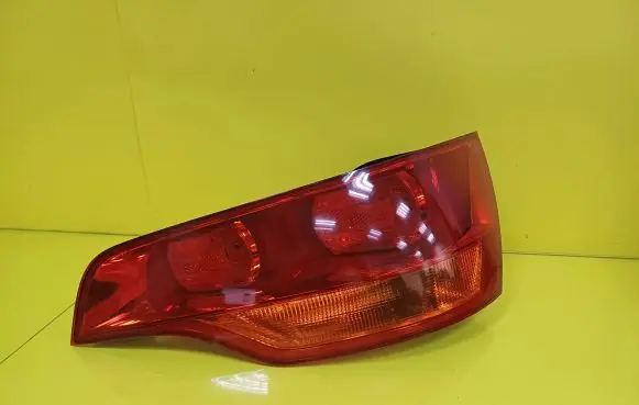 Audi Q7 4L Rear/tail lights 4L0945094