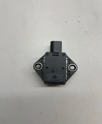 Audi A4 S4 B7 8E 8H ESP acceleration yaw rate sensor 8E0907637B