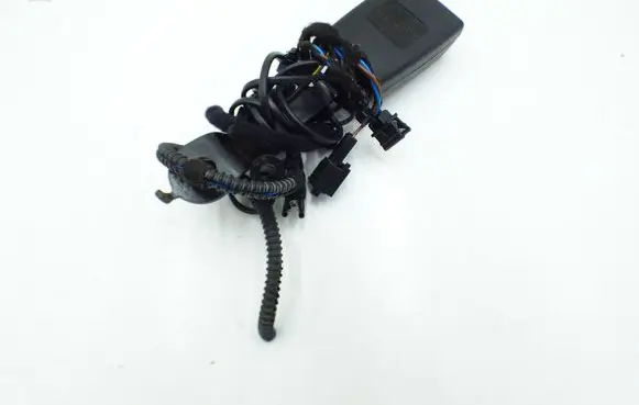 Seat Alhambra (Mk2) Middle seatbelt buckle (rear) 7N0857753C 260412