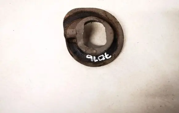 Nissan Qashqai Front coil spring rubber mount 55032jd00a